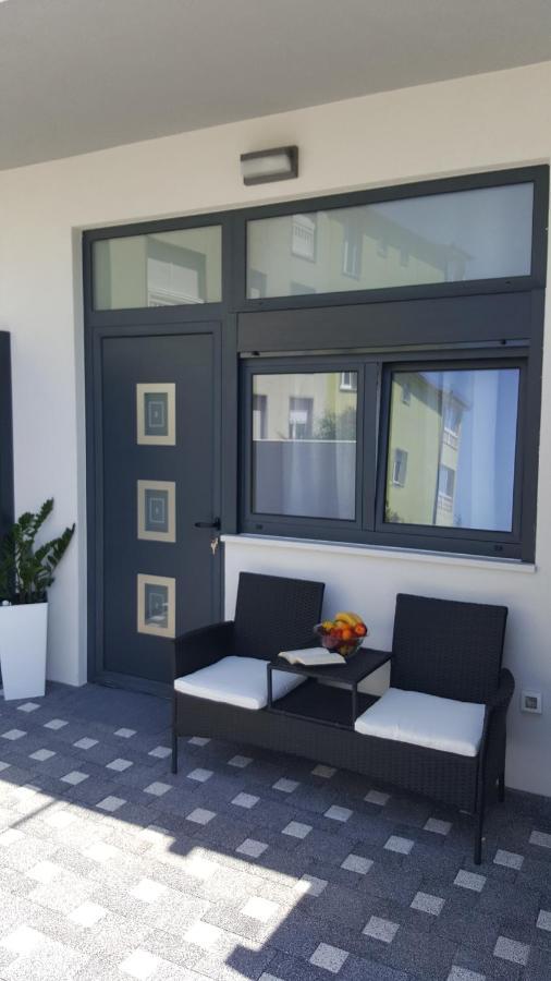 Grey House Apartment Makarska Luaran gambar