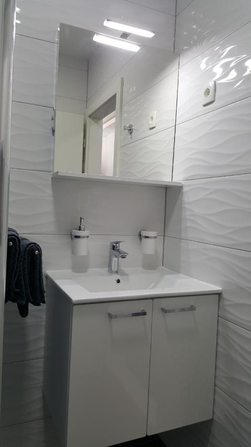 Grey House Apartment Makarska Luaran gambar