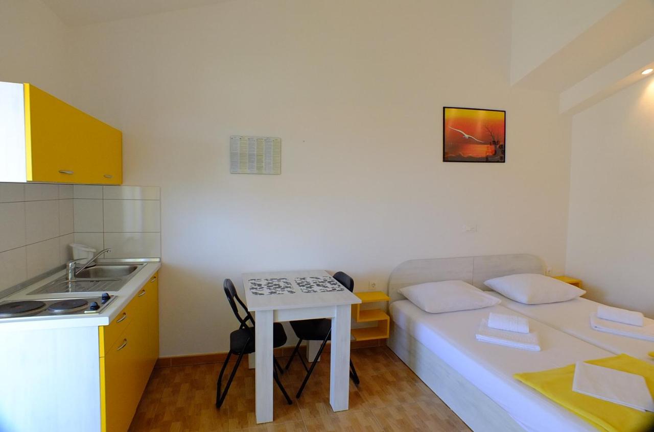 Grey House Apartment Makarska Luaran gambar