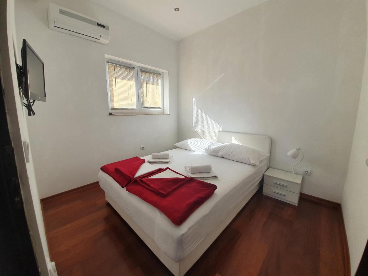 Grey House Apartment Makarska Luaran gambar