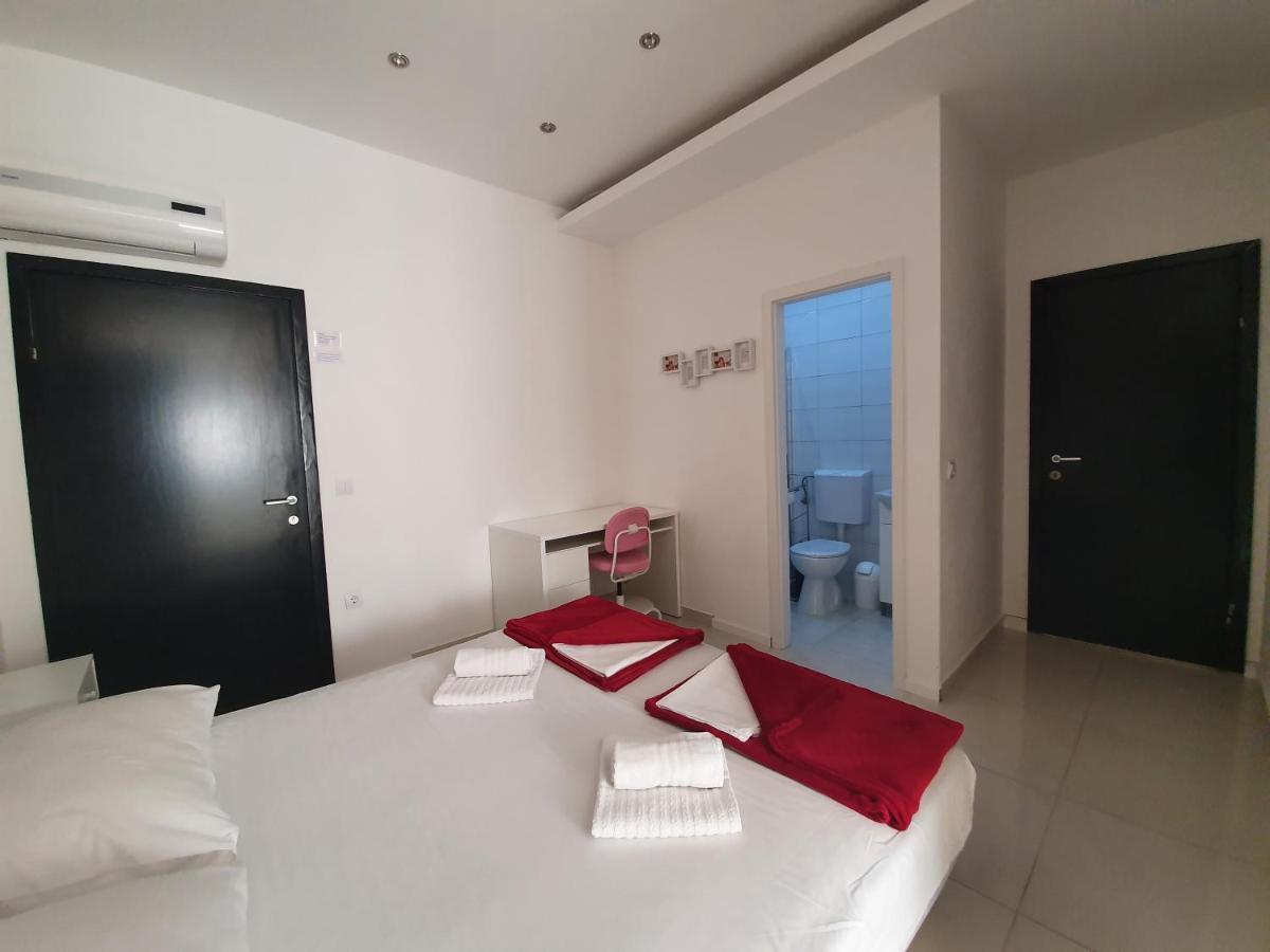 Grey House Apartment Makarska Luaran gambar