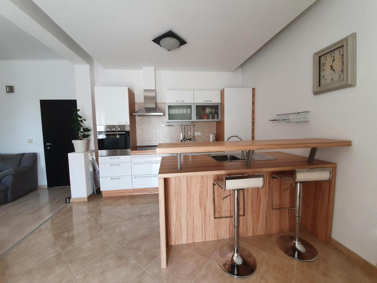 Grey House Apartment Makarska Luaran gambar