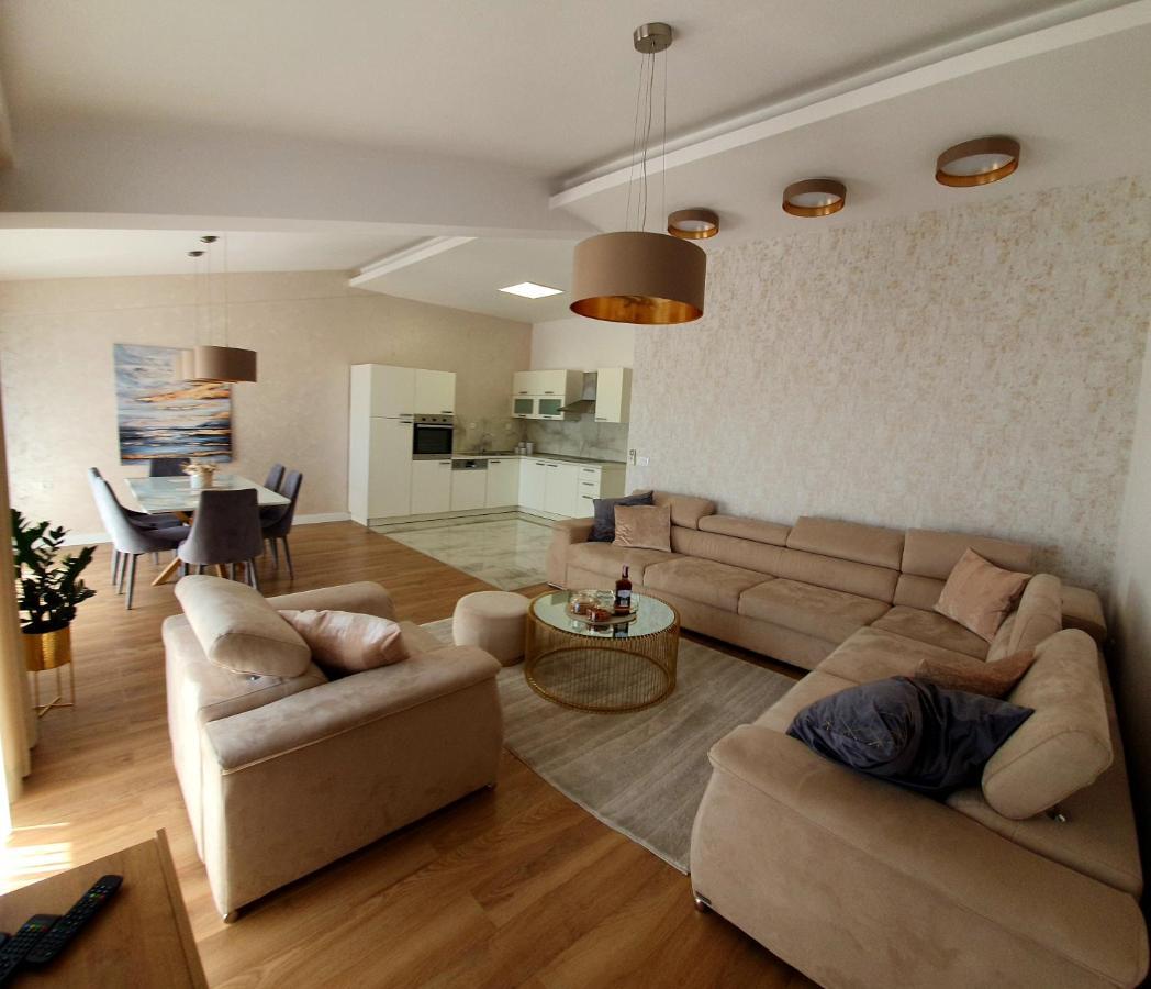 Grey House Apartment Makarska Luaran gambar