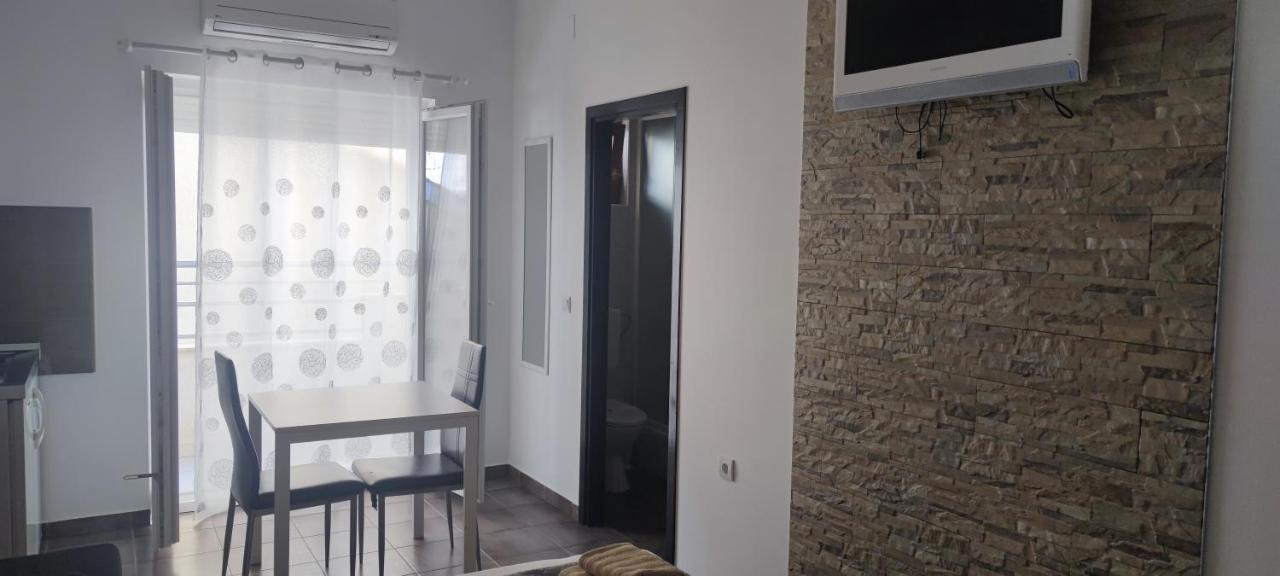Grey House Apartment Makarska Luaran gambar